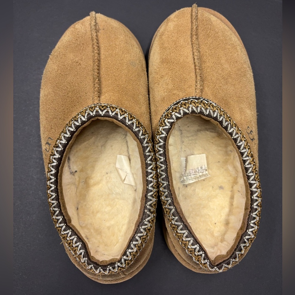UGG Tasman Slippers Chestnut Suede Shearling Women’s Size 6 Cozy Slip On - Picture 5 of 9